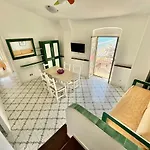 Florenza Apartahotel 3*