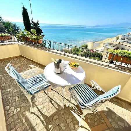 アパートホテル Florenza スペルロンガ