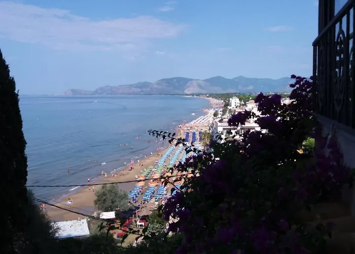 Florenza Hotel apartamentowy Sperlonga